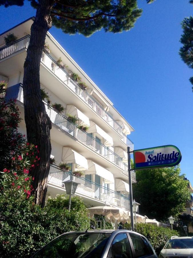 Hotel Solitude Riccione Exterior foto